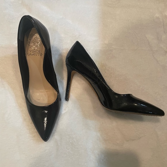 Vince Camuto high heels - Picture 3 of 4